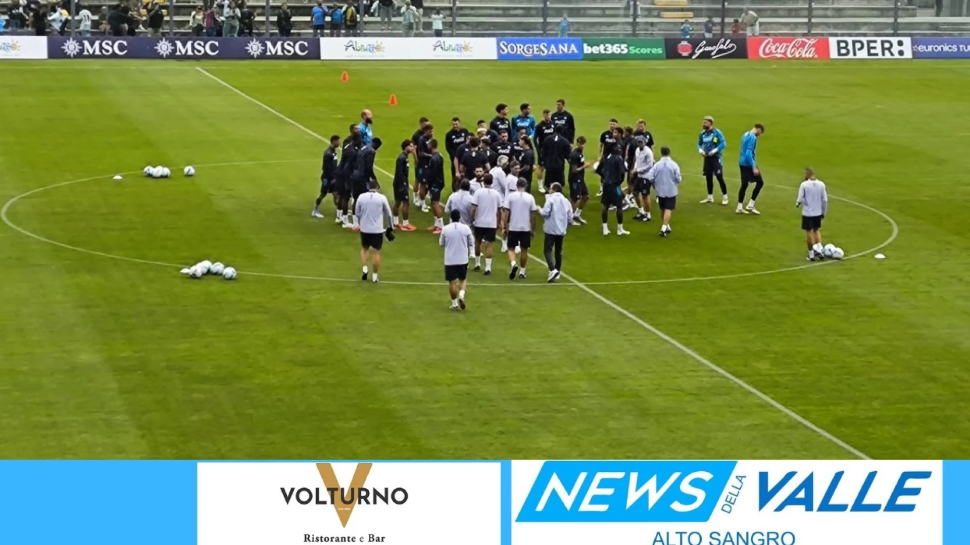 Napoli day 1 al Teofilo Patini. Grande accoglienza per gli azzurri. Primo allenamento di Conte con tutta la squadra al completo